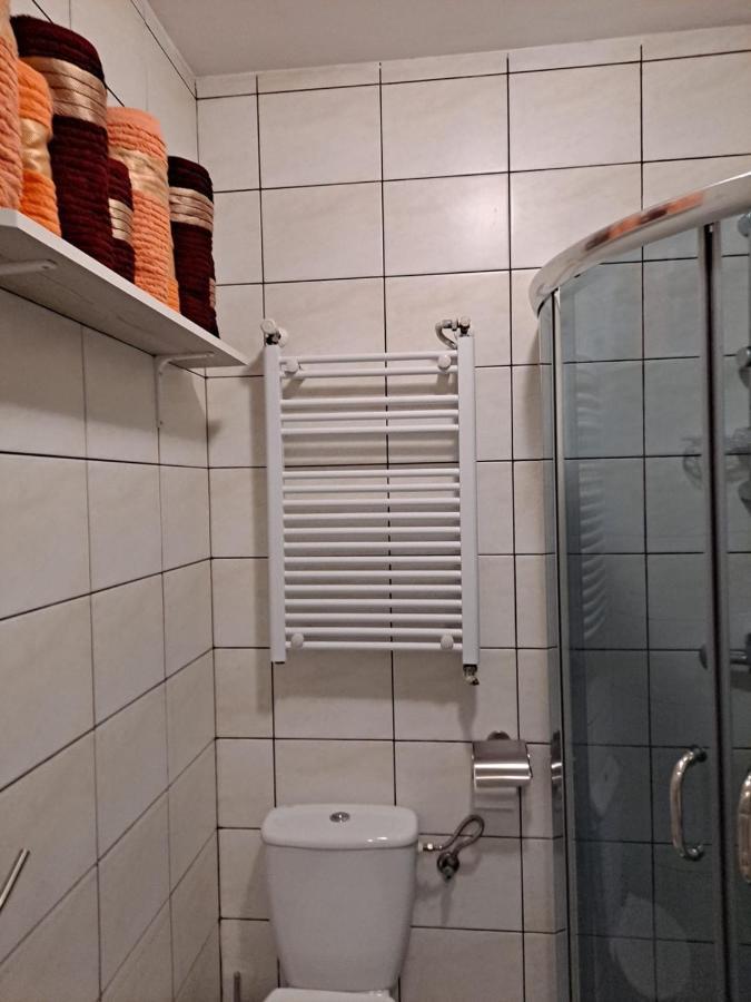 Goscinne Biura Turystycznego Kris Apartment Kudowa Zdroj